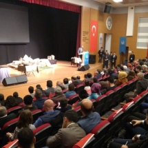 0190319Tiyatro053